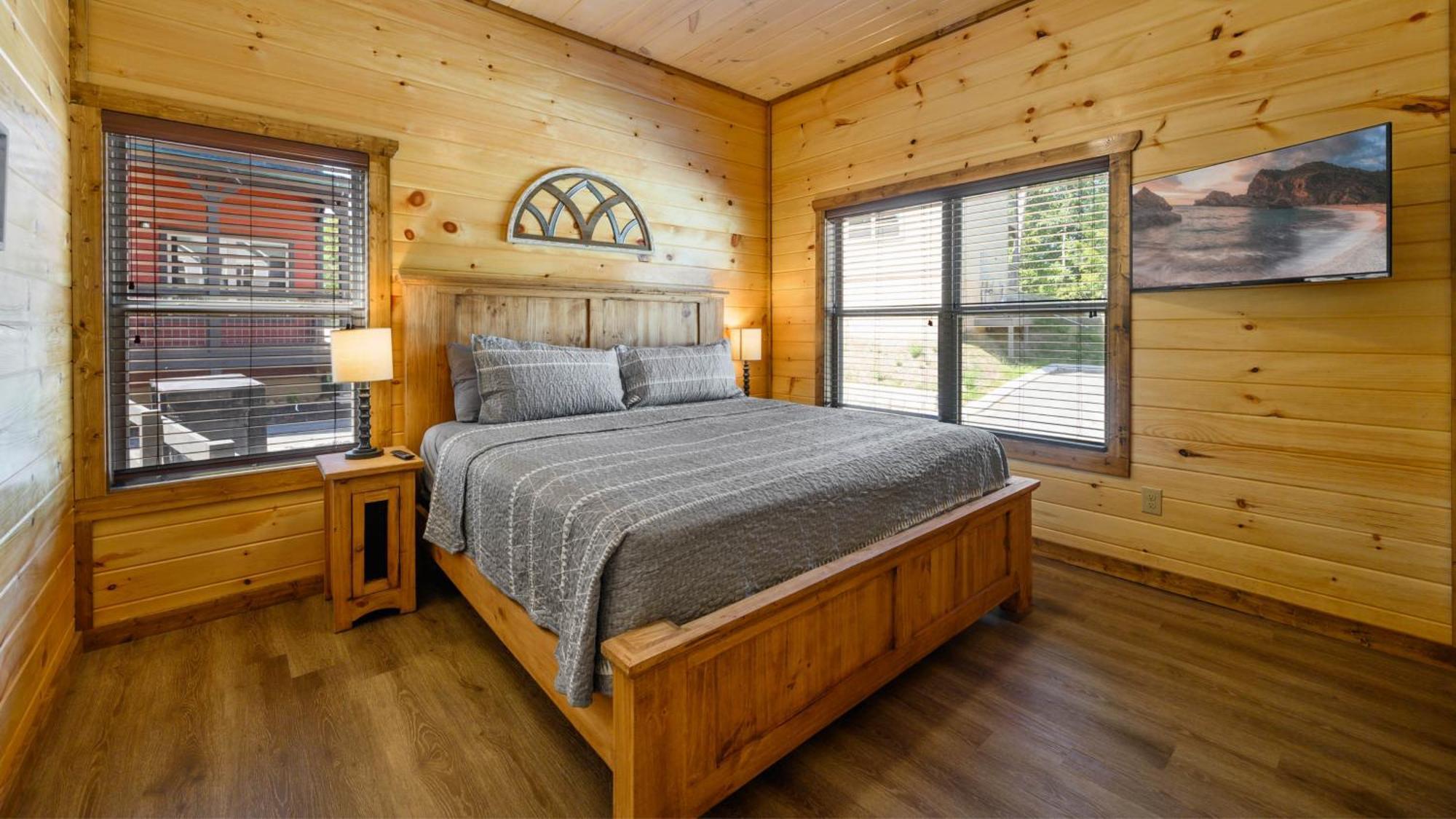 Liberty Lodge - Family Getaway With Pool, Hot Tub, Arcade & Dogs Pigeon Forge Exterior photo