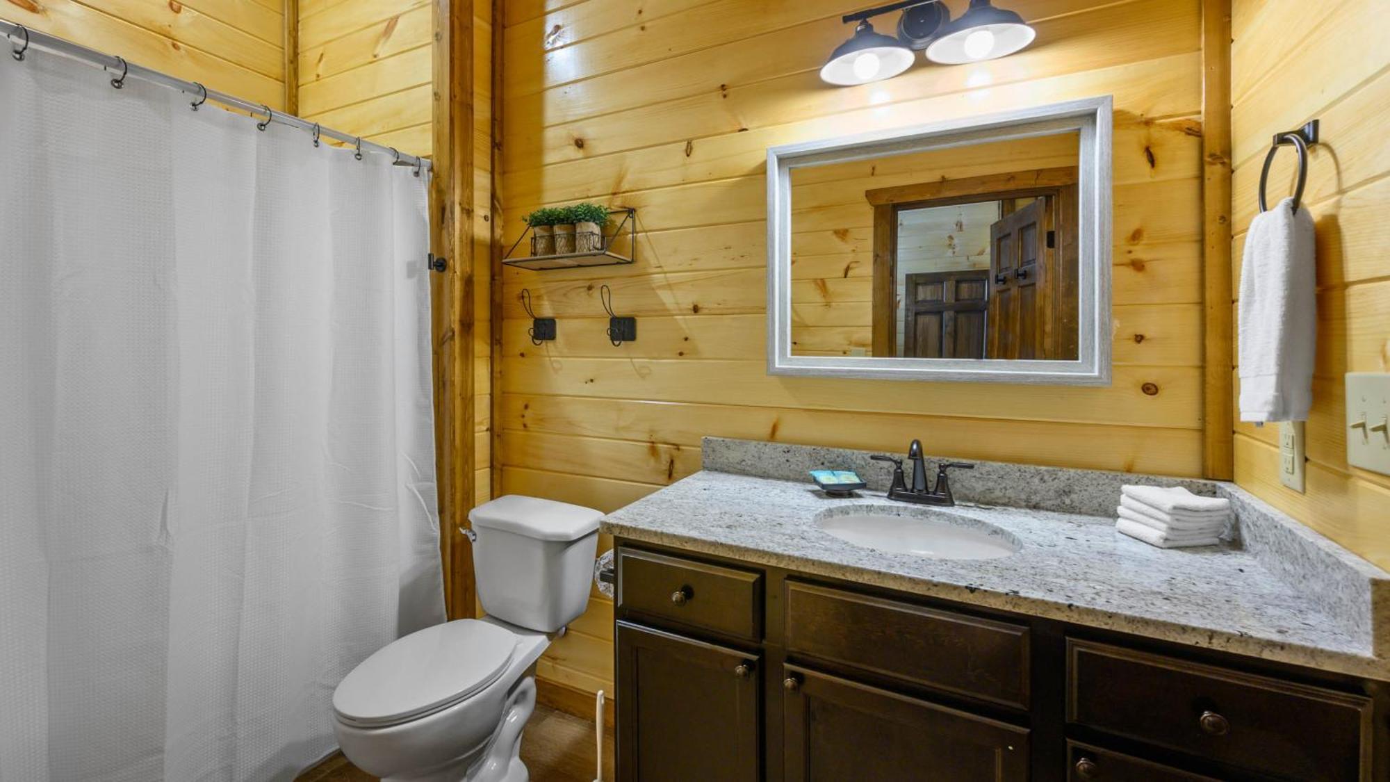 Liberty Lodge - Family Getaway With Pool, Hot Tub, Arcade & Dogs Pigeon Forge Exterior photo